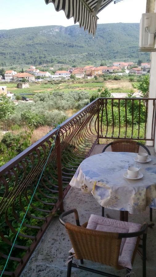 Studio With Balcony Jelsa  Exterior foto